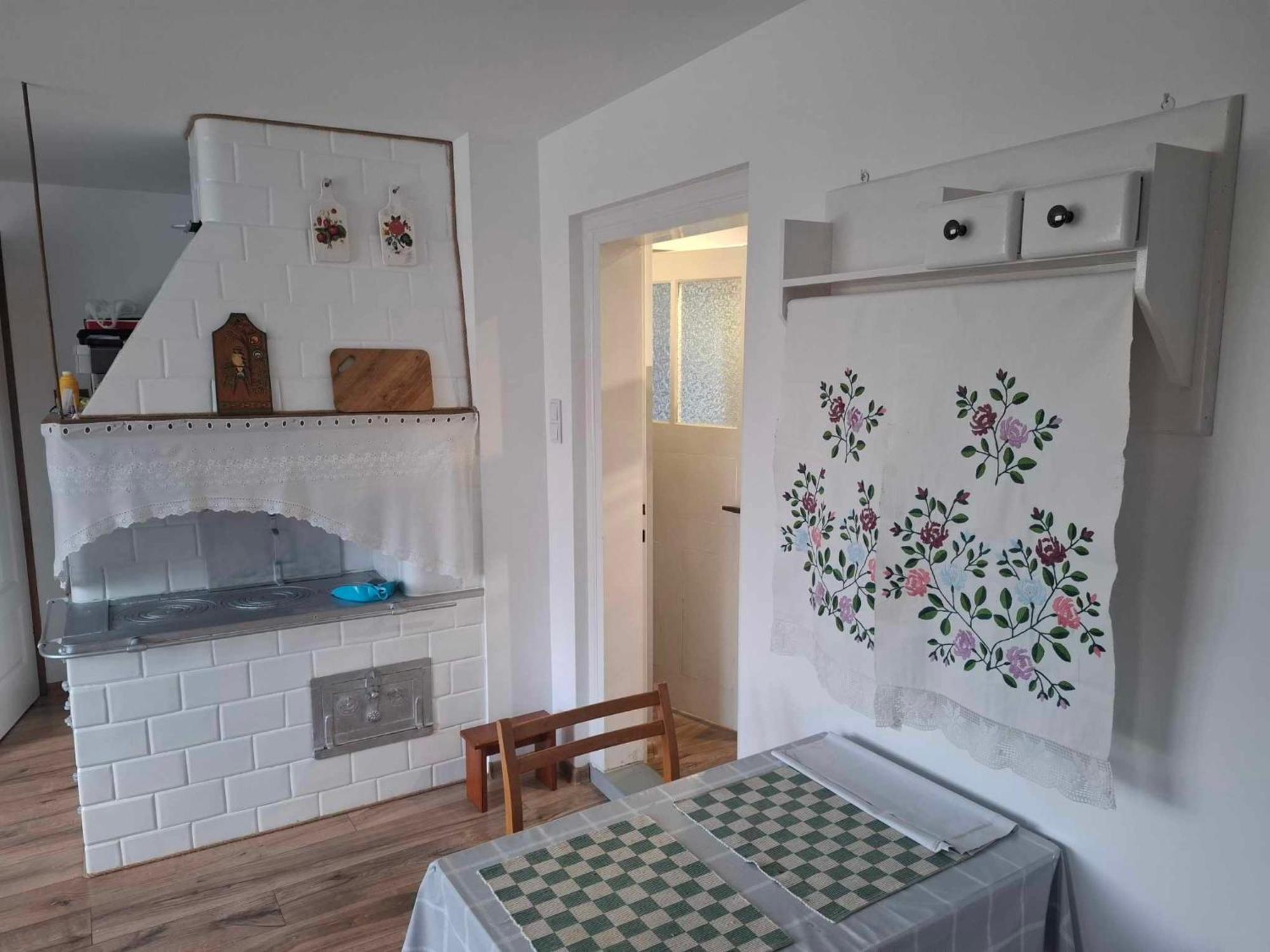 Ferienhaus Przy Rajskim Sadzie Nowy Berezów